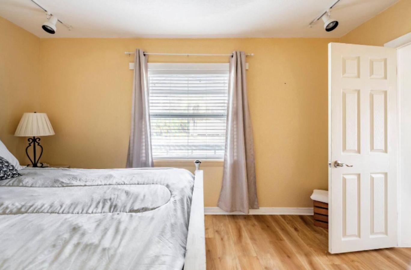 3-Bed Bungalow Walk To Historic Downtown Sanford Exterior foto